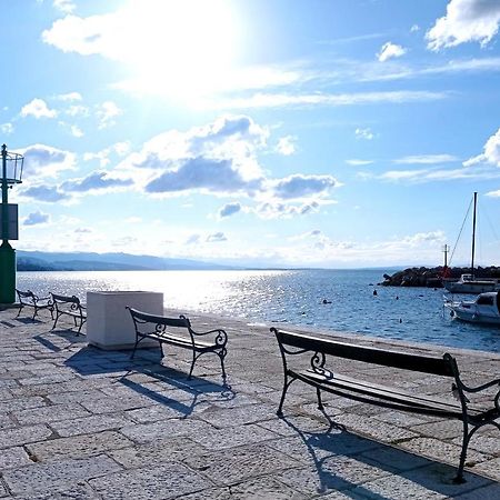 Studio Apartment Surf By The Sea Opatija Dış mekan fotoğraf